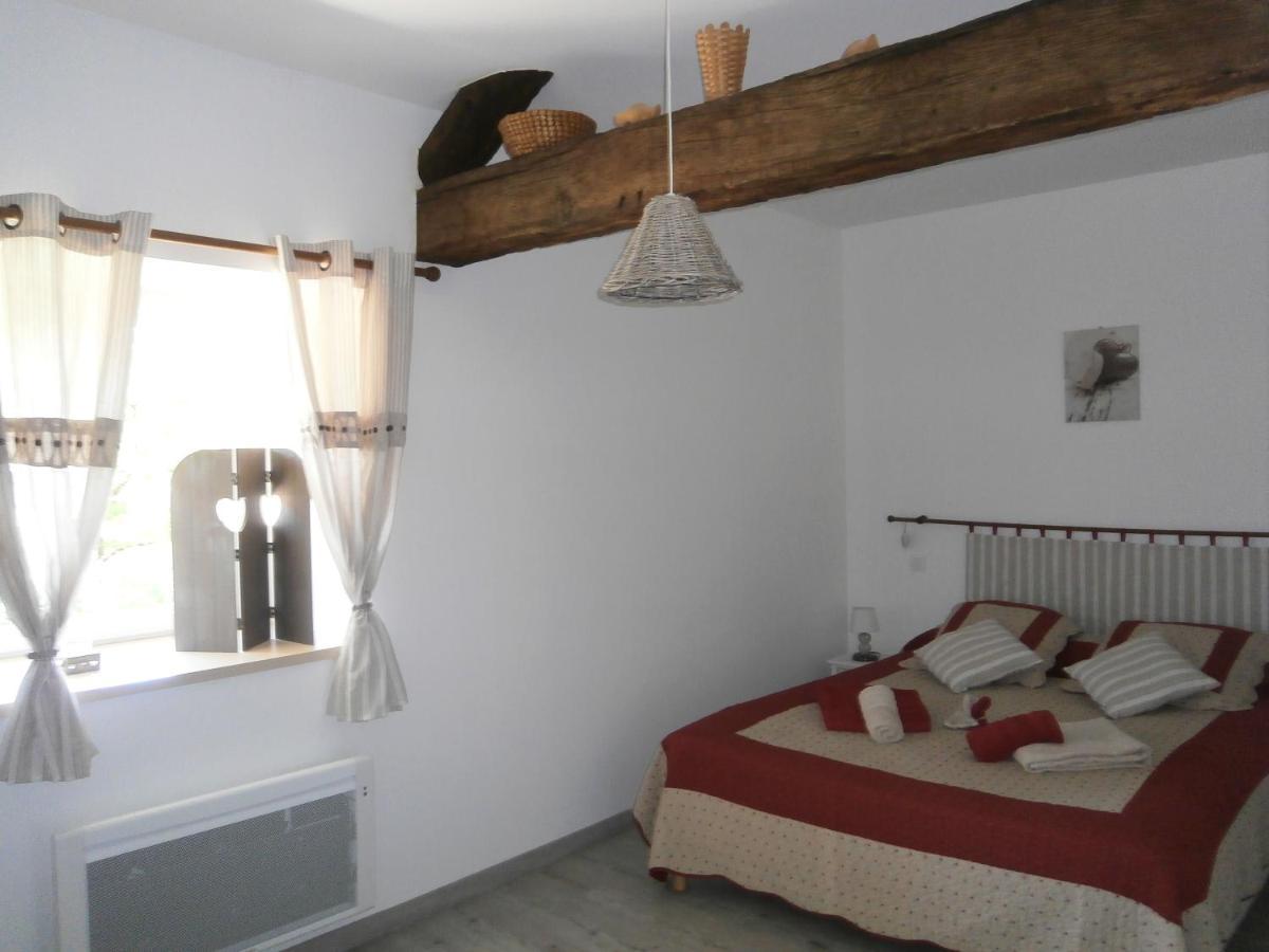 La Chomiarde Bed & Breakfast Saint-Médard-de-Presque Dış mekan fotoğraf